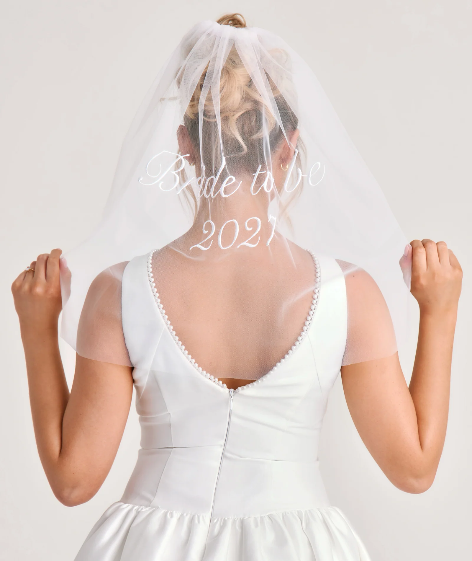 Bride To Be 2027 Tulle Veil